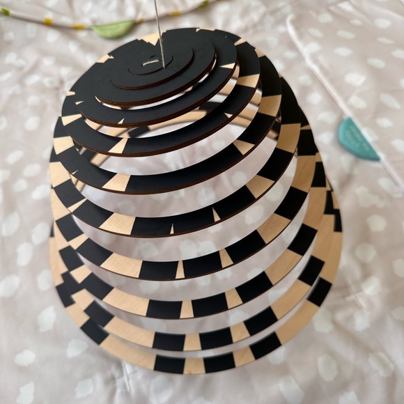 Lovevery Toys Lovevery The Mobile From The Looker Play Kit For 2 Weeks Poshmark